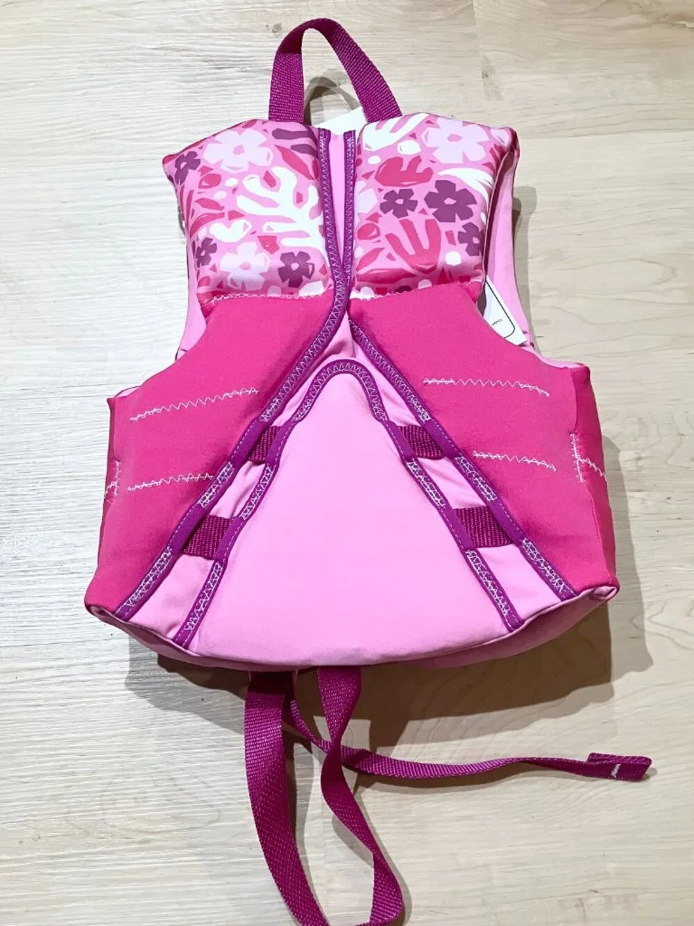 2 NWT Hyperlite Child Life Vest